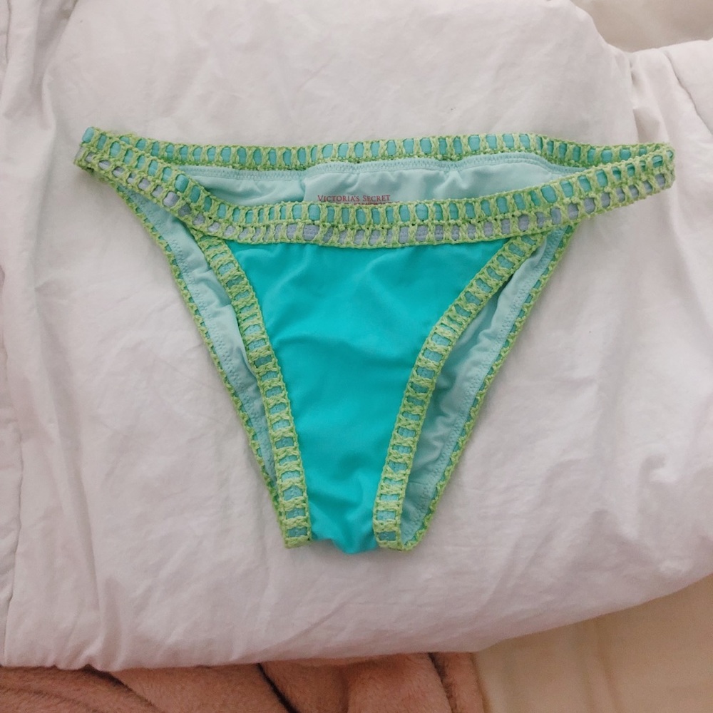 VS crochet bikini bottoms